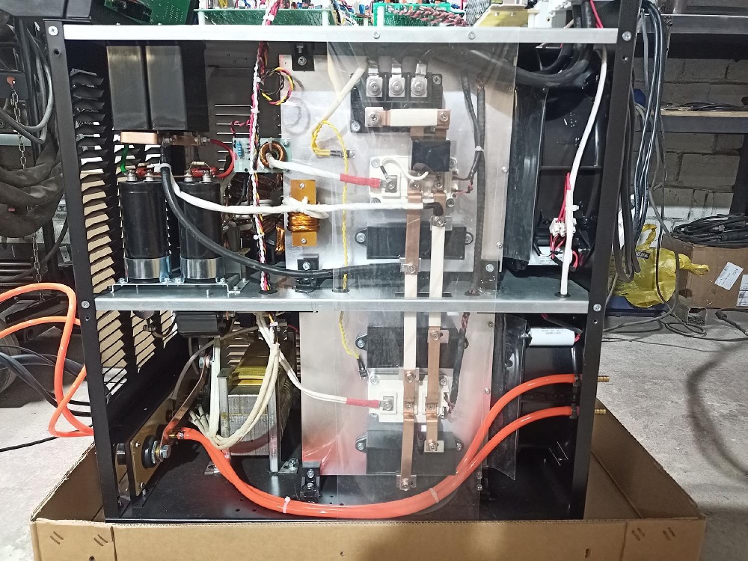 Аппарат воздушно-плазменной резки TRITON CUT 200 HF W (TR300)