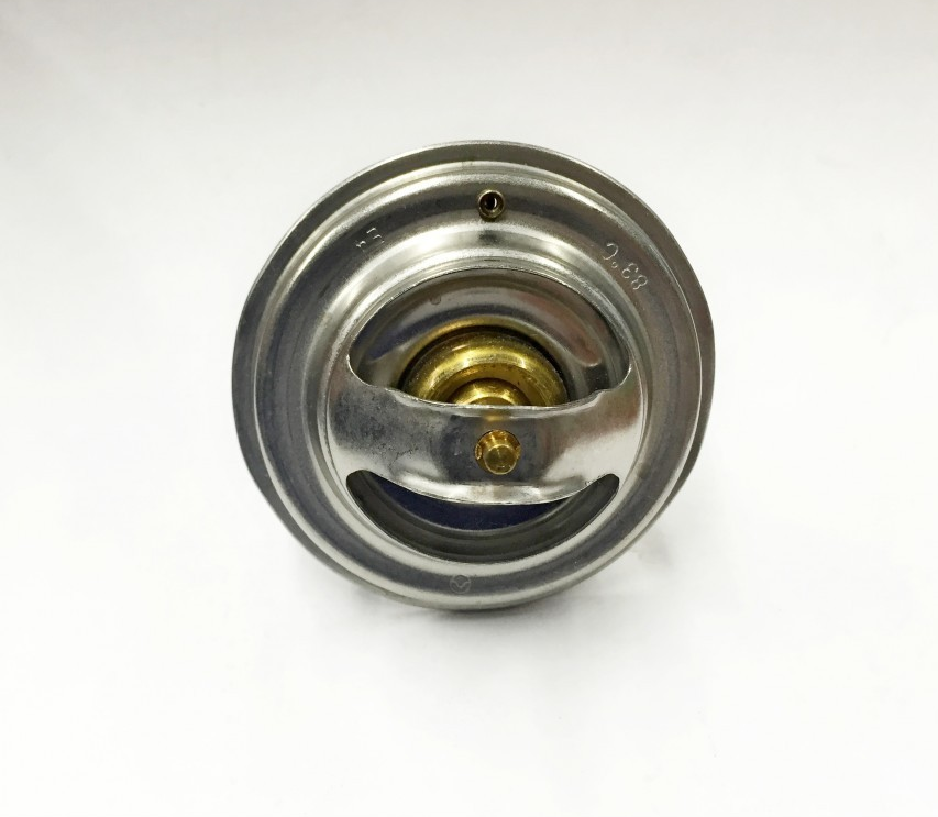 RE501622, RE507225, RE517011 Термостат John Deere